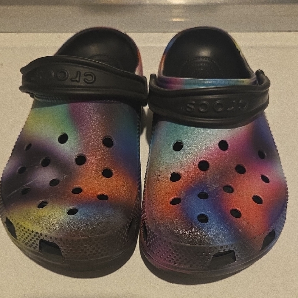 CROCS Classic Used Unisex Pink and Purple Sandals Size J3